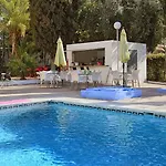 Hotel apartamentowy Luxmar By Mc