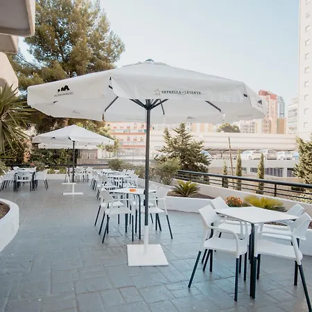 Ξενοδοχείο με διαμερίσματα Luxmar