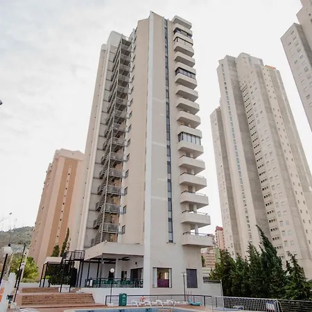 Luxmar Μπένιντορμ