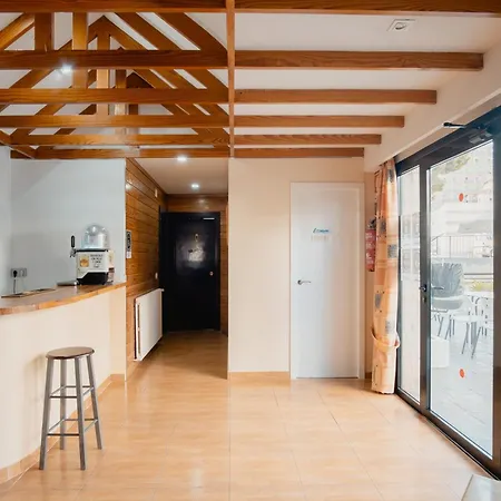 Ξενοδοχείο με διαμερίσματα Luxmar Μπένιντορμ