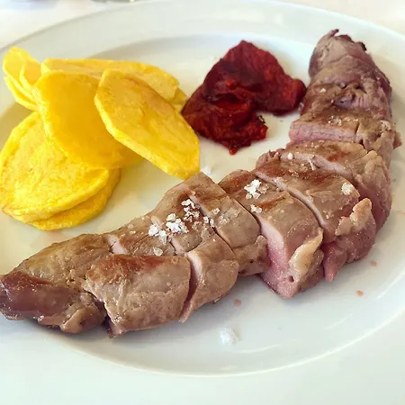 Luxmar Ξενοδοχείο με διαμερίσματα 2*