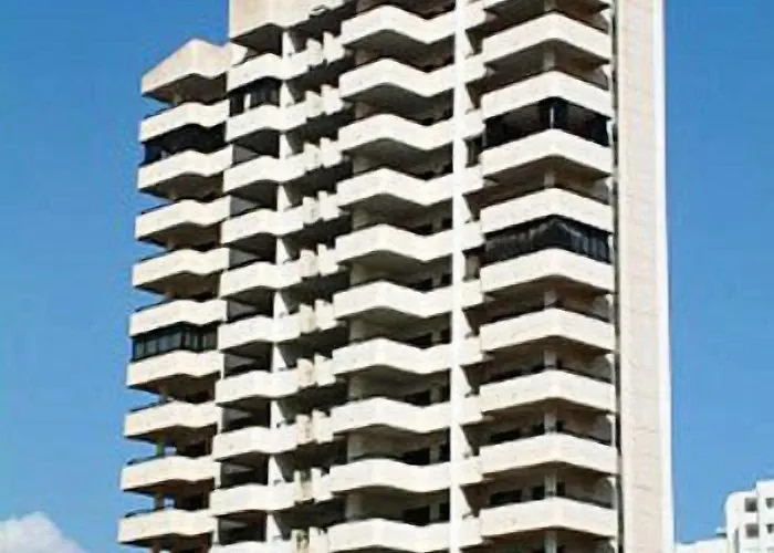 Luxmar Apartahotel 2*